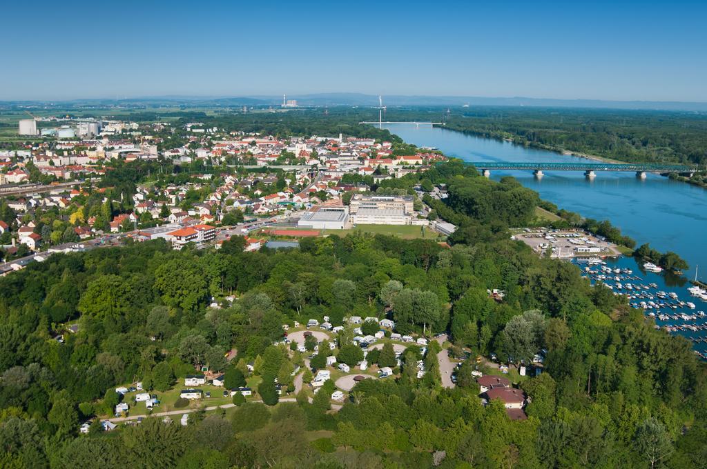 Donaupark Camping Tulln Tulln An Der Donau Exteriör bild