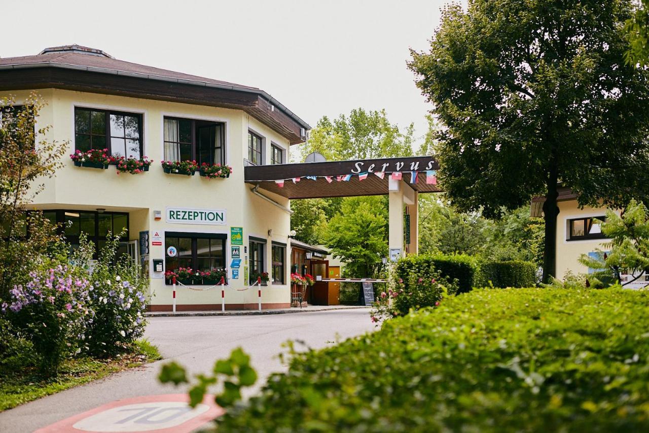 Donaupark Camping Tulln Tulln An Der Donau Exteriör bild